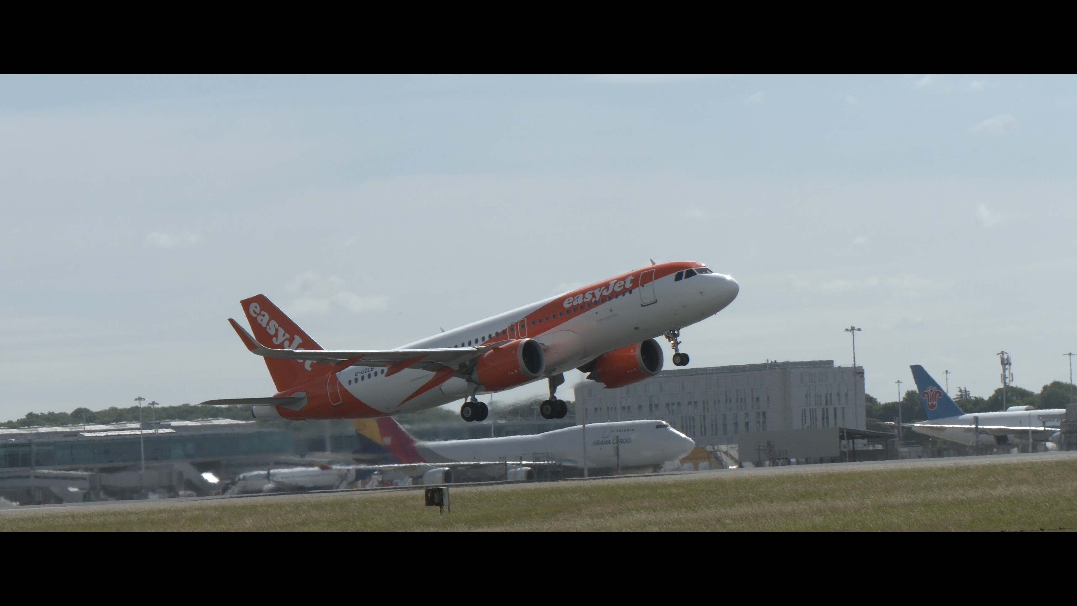 EasyJet Airbus A320neo